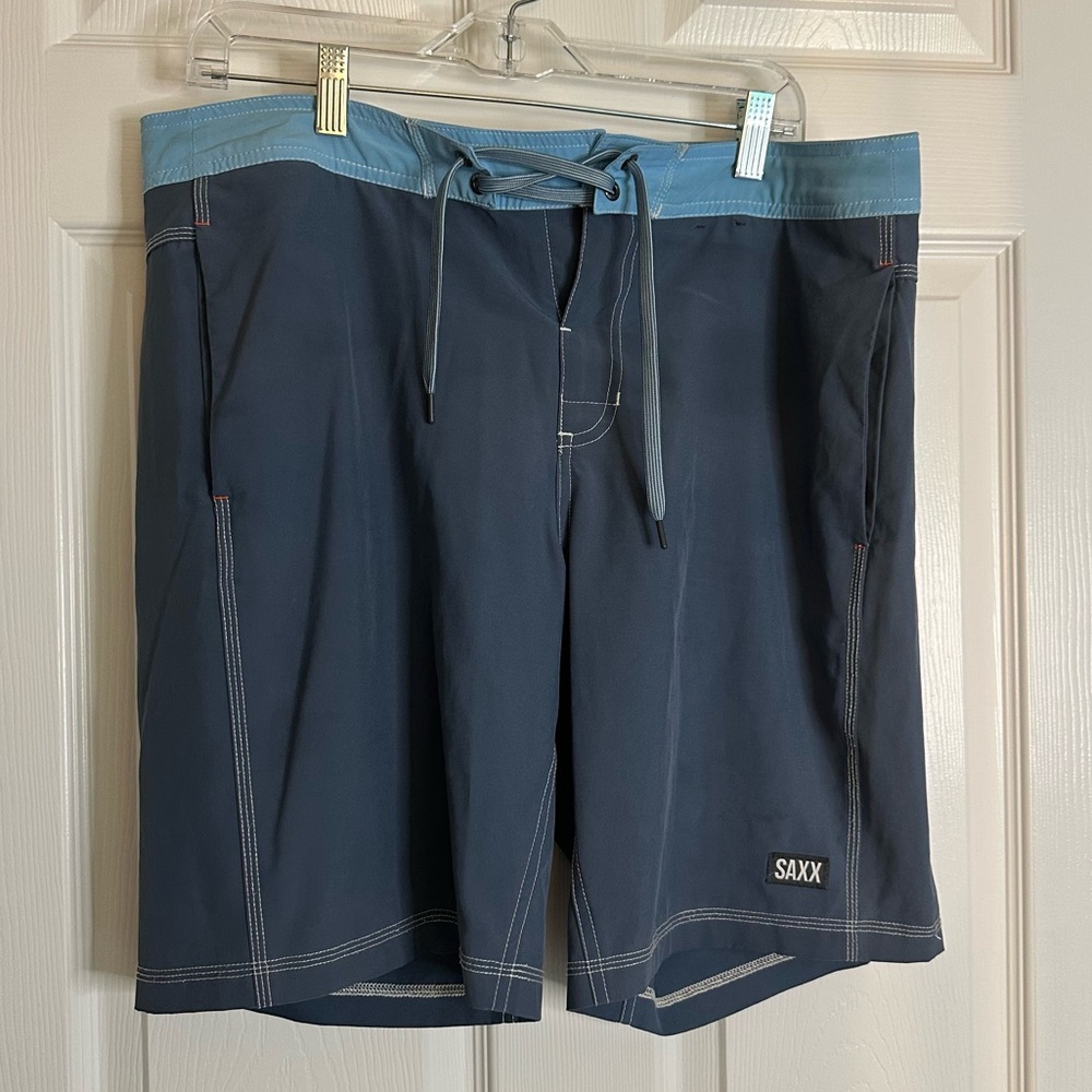 Betawave 2N1 Men’s 9” Board Shorts with Liner